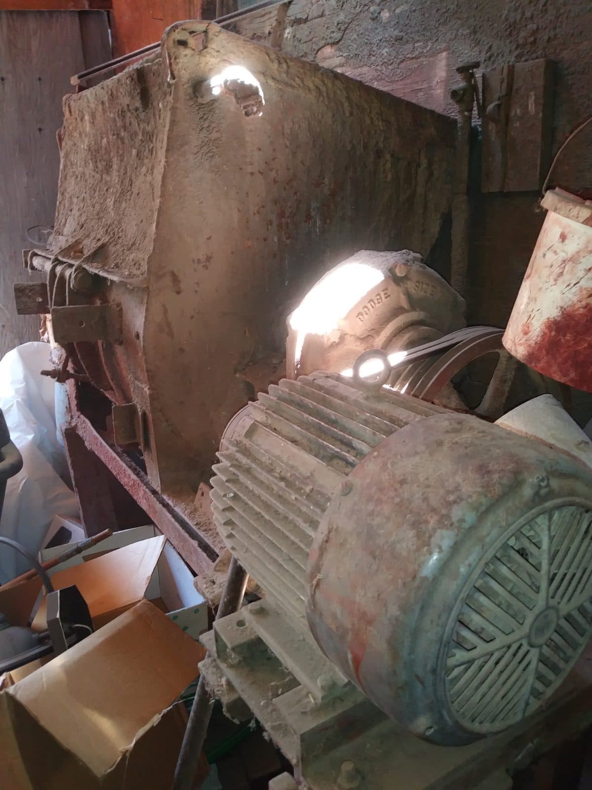 Concrete roof tile machine 2