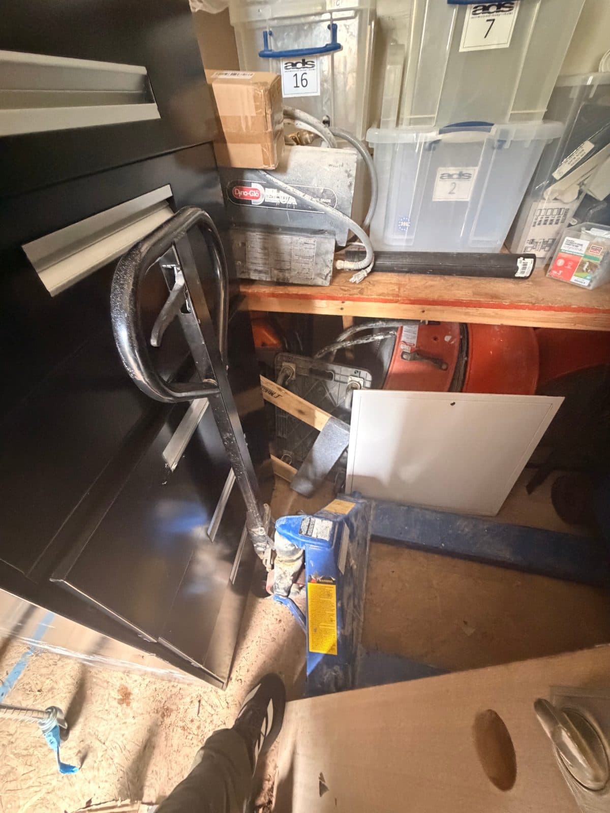 Pallet Jack 2