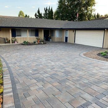 Tuscany Traditional 3 Piece Combo 45mm Concrete Pavers – $225/Pallet 3