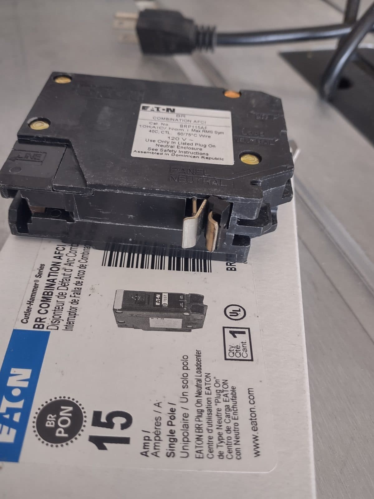Eaton PON 15Amp/20 Amp comb. AFCI 2
