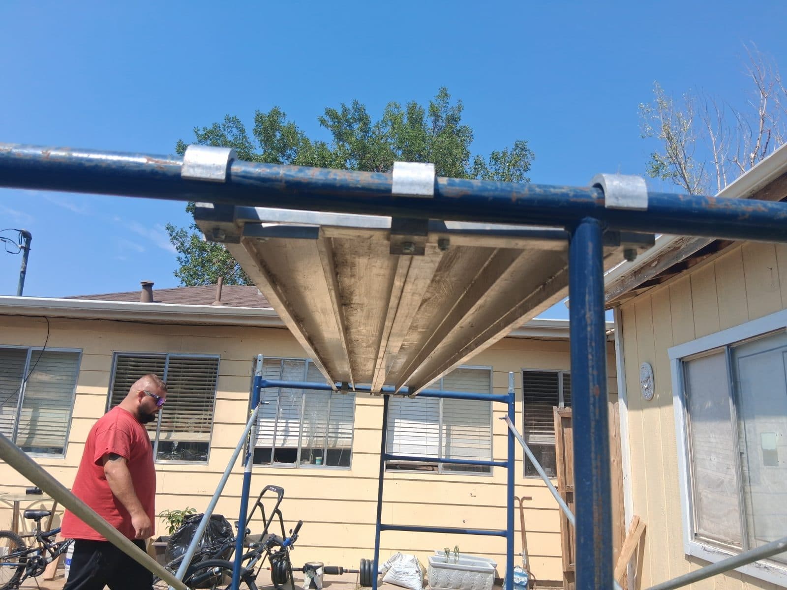 3 tiers of metaltech steel rolling scaffolding with 4 10ft.  Aluminum planks  3