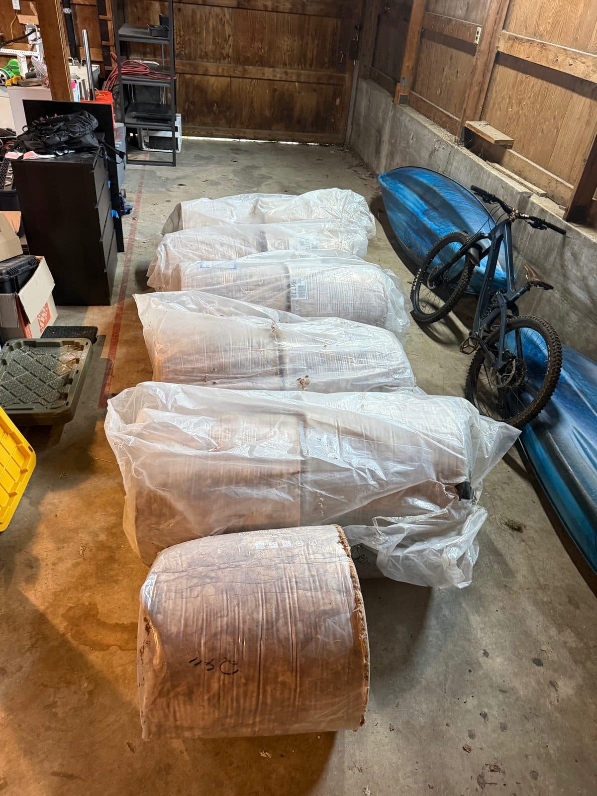 NEED GONE ASAP: Tons of Brand New Knauf Insulation Rolls: 3630 Square Feet (MAKE AN OFFER)