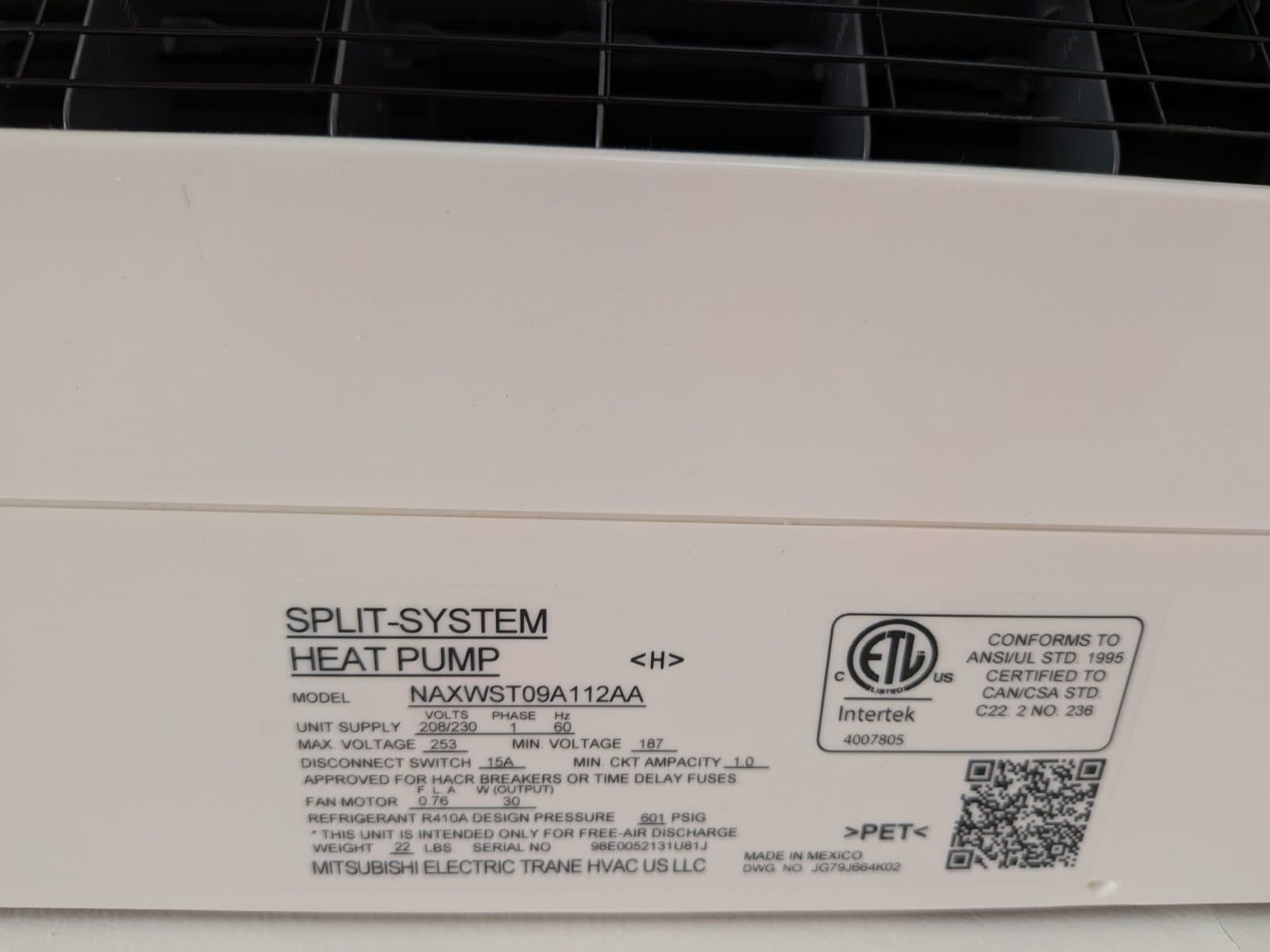 Mitsubishi Electric MXZ-3C30NA2 Split-System Heat Pump with 3 split units 4