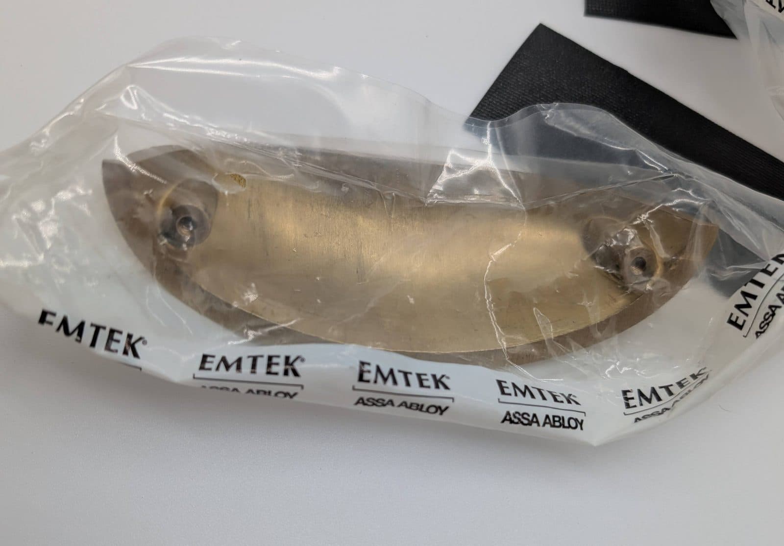 EMTEK Cup Pull (US3) 4" 2