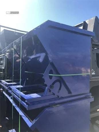 2025 FORKLIFT DUMPING HOPPER ATTACHMENT