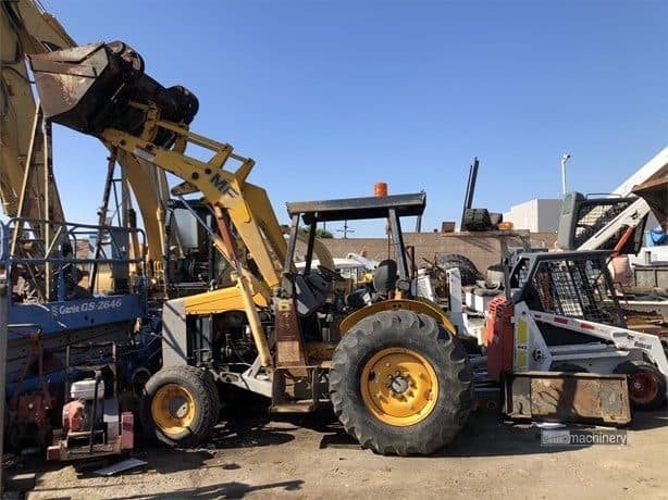 1995 MASSEY FERGUSON 640