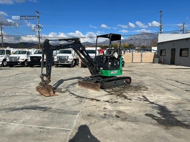 2015 DEERE 26G