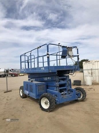 2005 UPRIGHT LX41