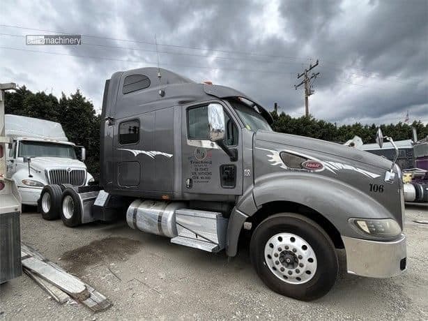 2009 PETERBILT 387