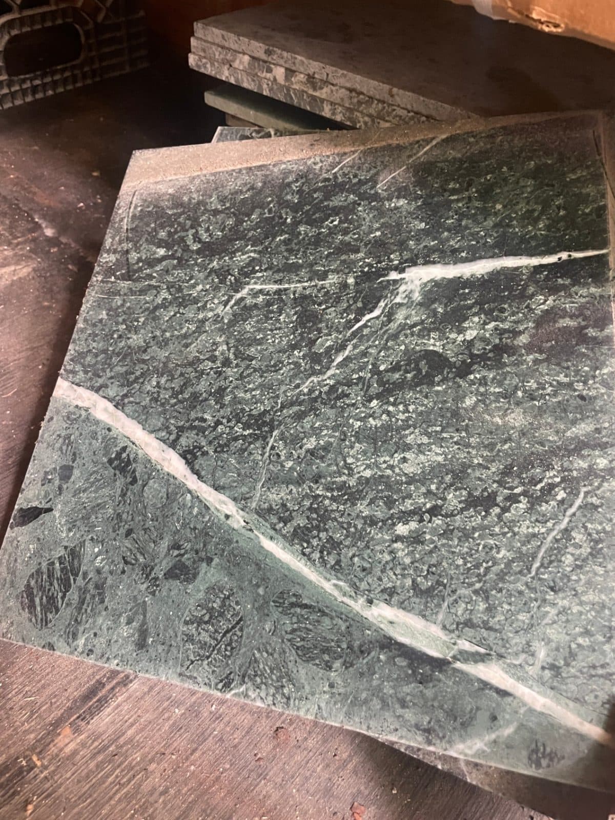 Green Marble Tile 12x12 (45-50 pieces)