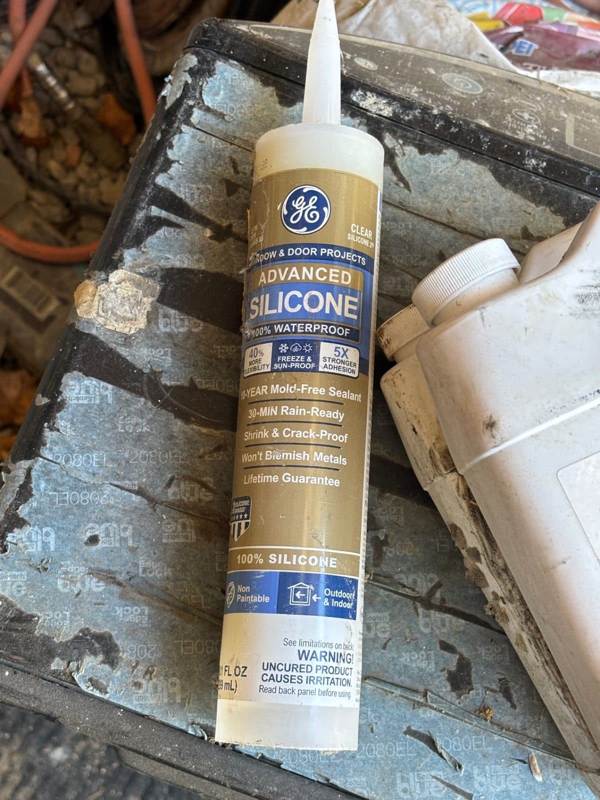 GE Advanced Silicone Window & Door Sealant
