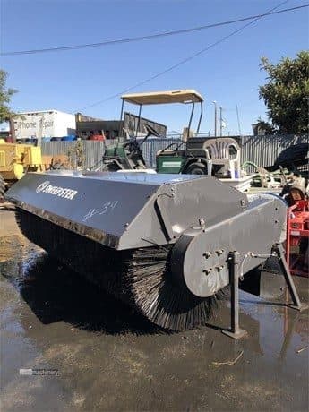 2012 Sweeper PALADIN RHFA8MH-0052