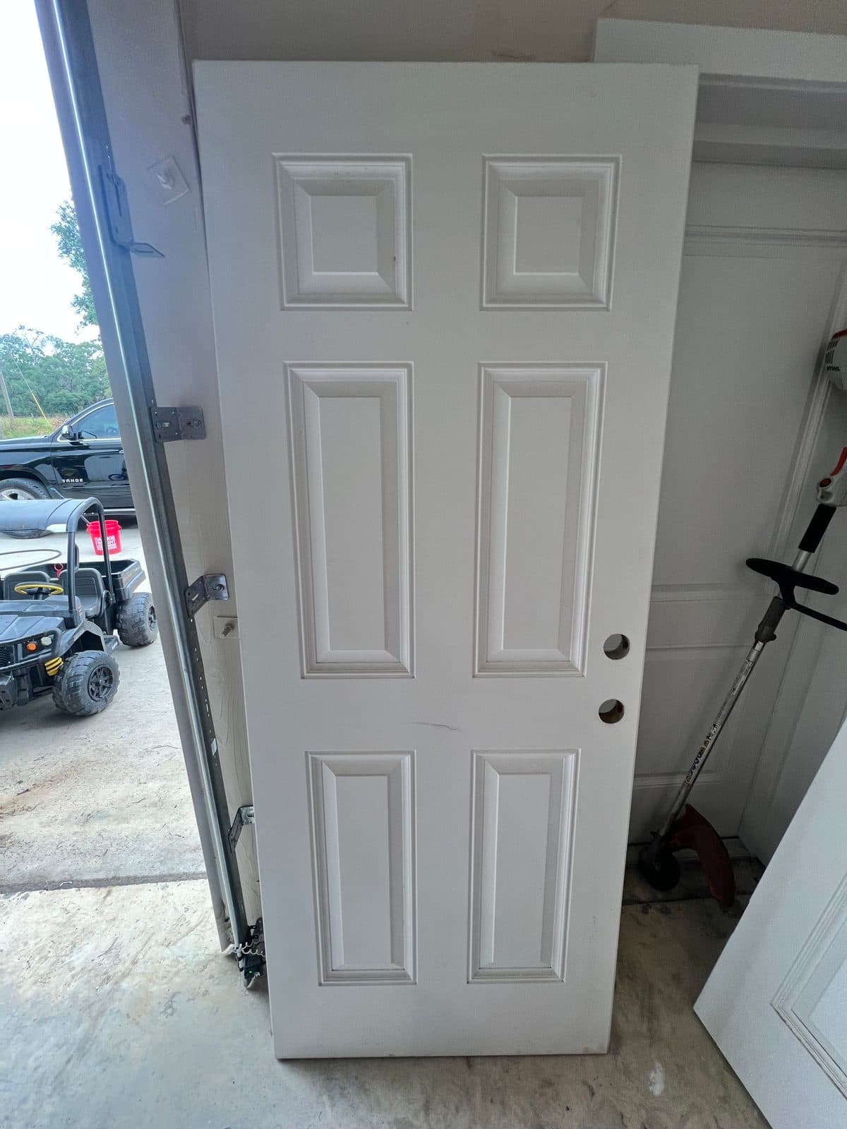 Exterior fiberglass door