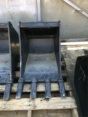 2025 Bucket, Trenching DBE 18 INCH